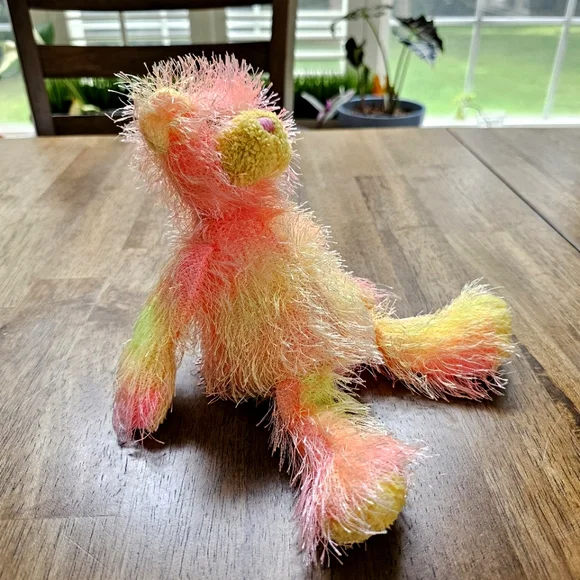 Ty® The Punkies Collection™ 2002 Rainbow the Bear - Picture 7 of 11